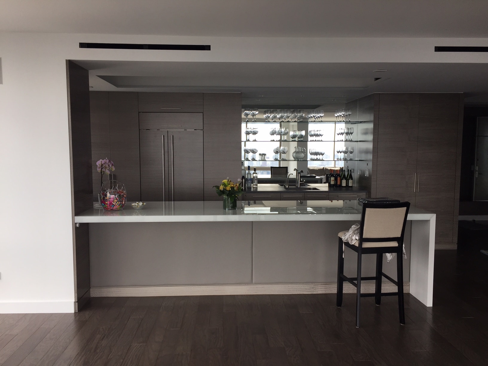 Modern kitchen with bar seating area
